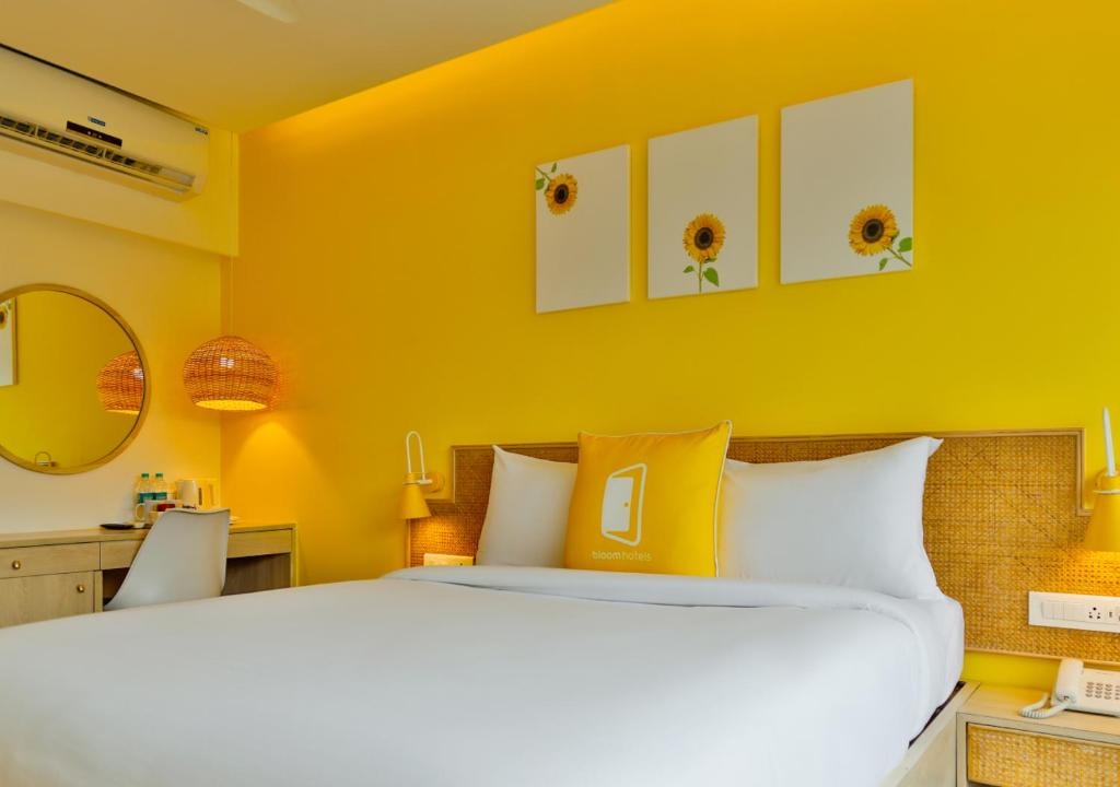 Bloom Hotel - Juhu Bedroom 