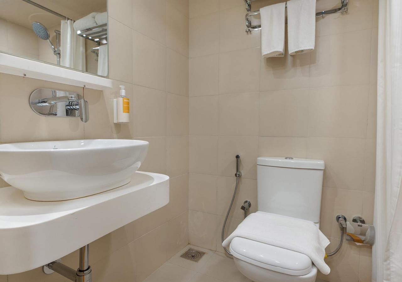 Bloom Hotel SG Highway Washroom