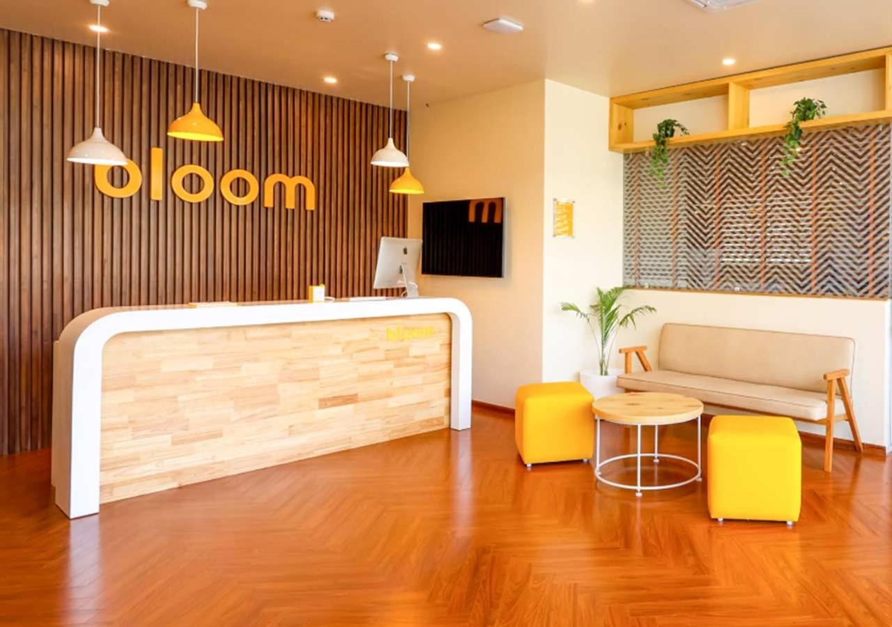 Bloom Hotel - Golf Course Road, Sector 43 Reception 