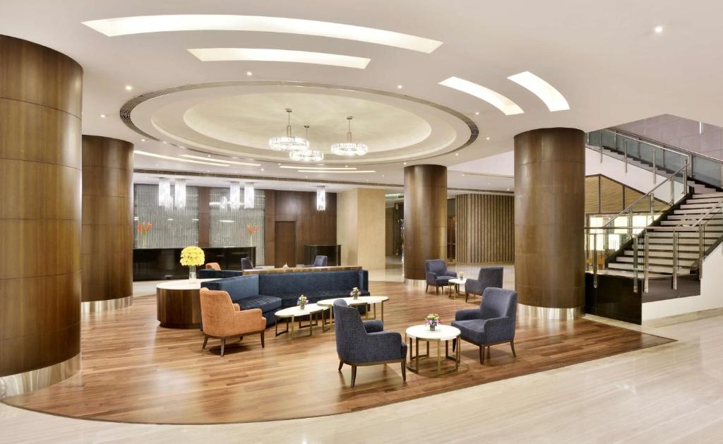 Radisson Hotel Udyogvihar, Gurgaon Lobby