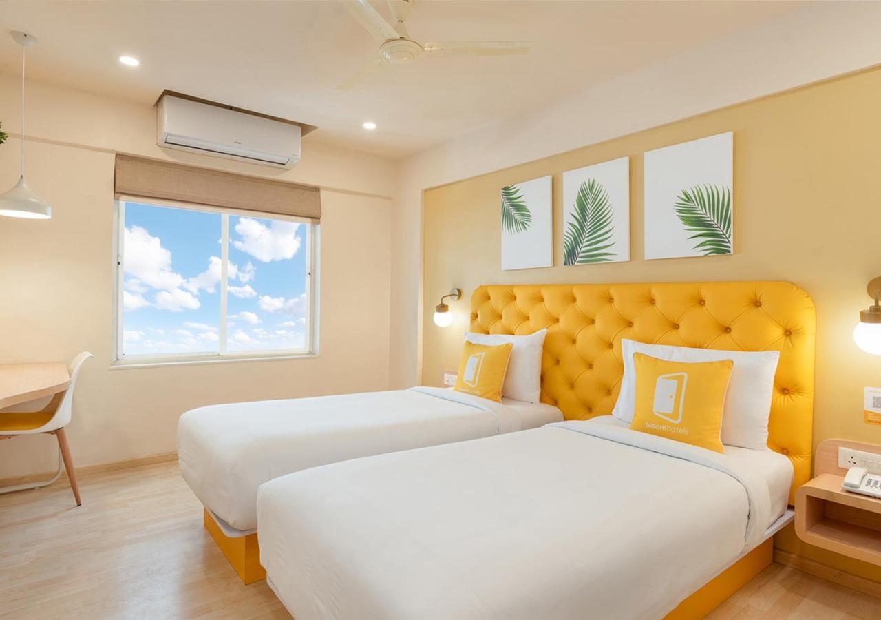 Bloom Hotel - Balewadi Bedroom
