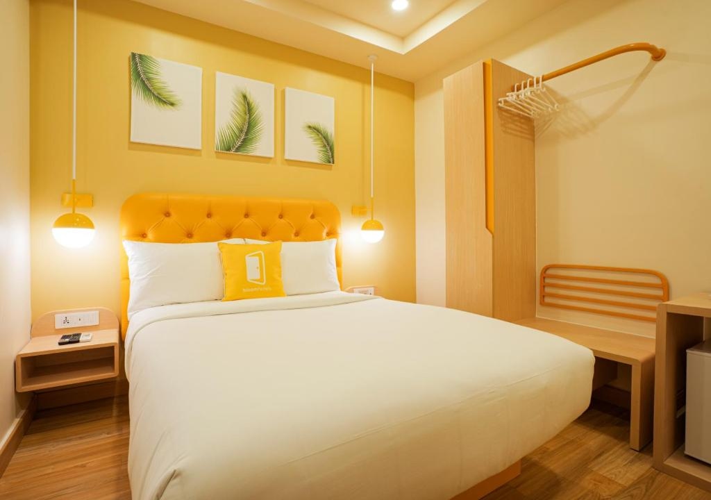 Bloom Hotel Koramangala Bedroom 2