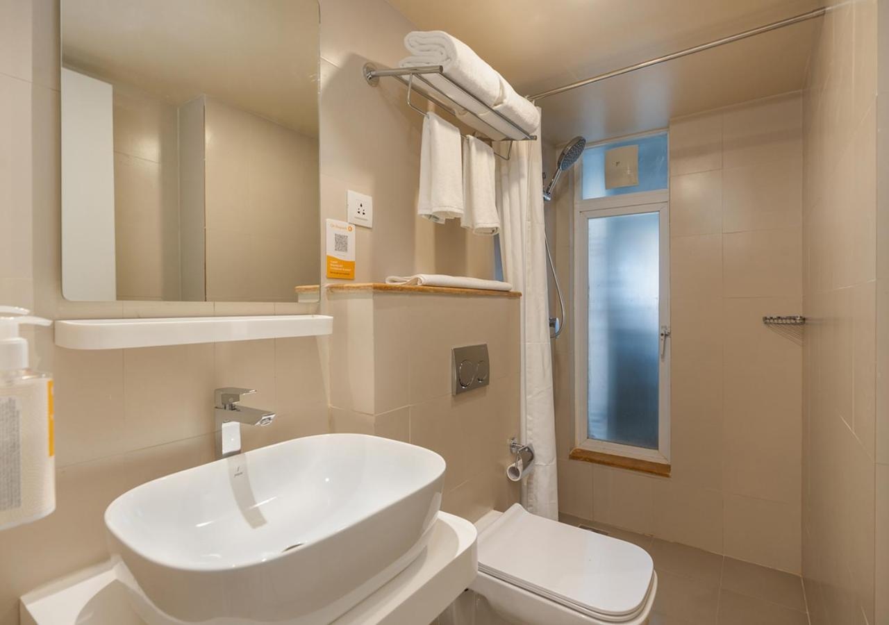 Bloom Hotel - Saki Vihar Powai Washroom
