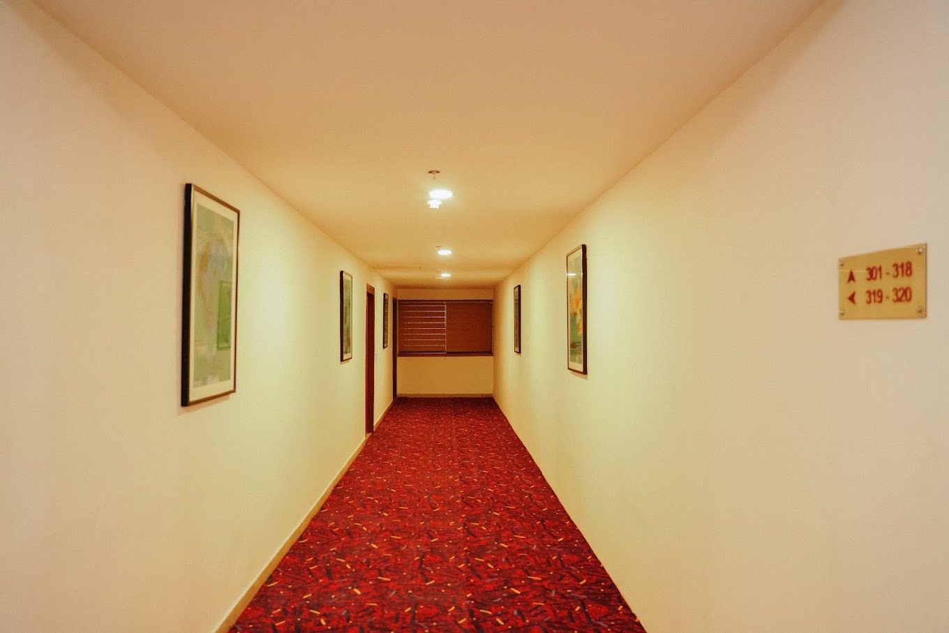 Hotel Regenta Inn Greater Noida Corridor