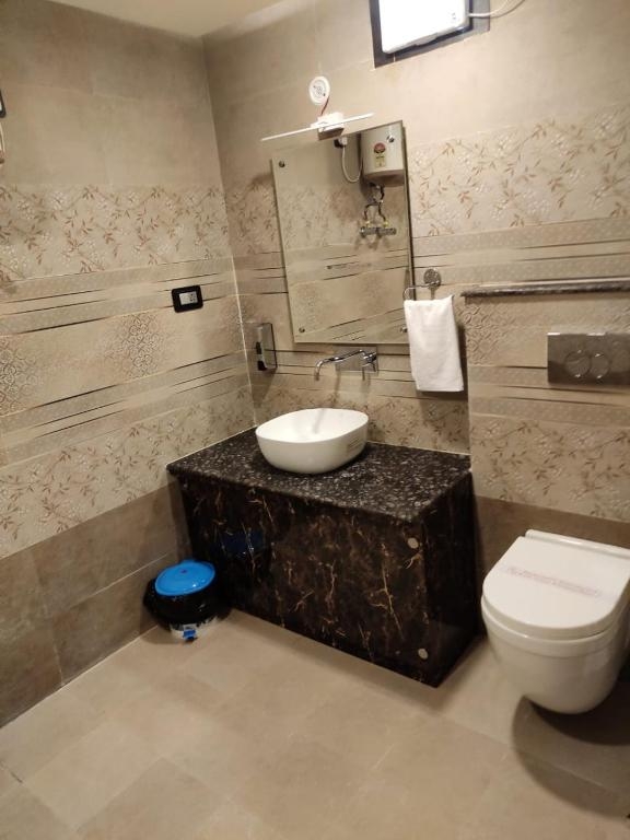 Hotel Vinayak - Lifestyle Hotels Washroom