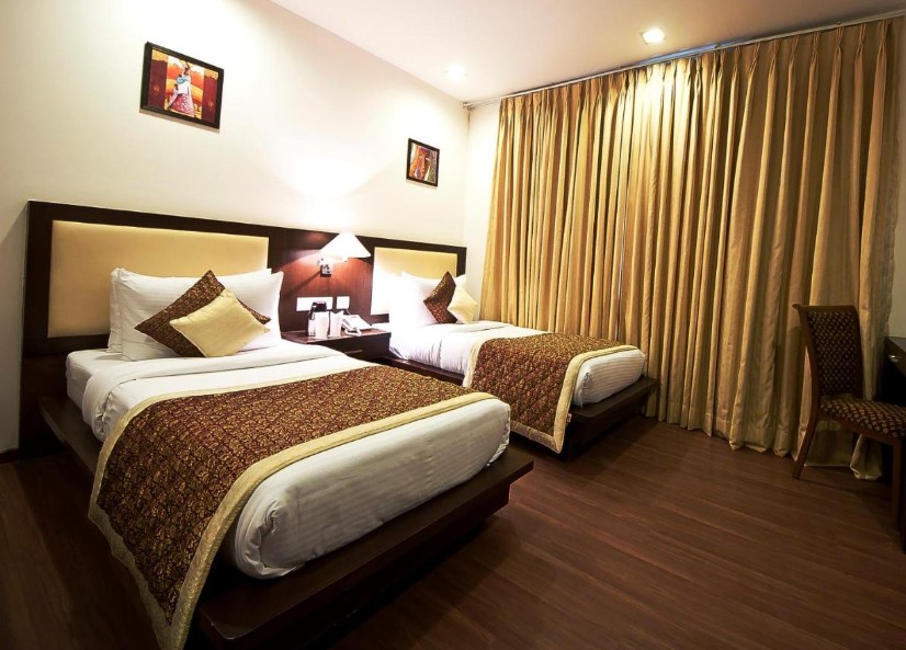 Hotel Divine Paradise Bedroom
