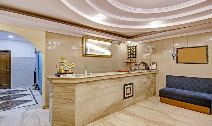 Hotel Singh Continental, Karol Bagh Lobby  1