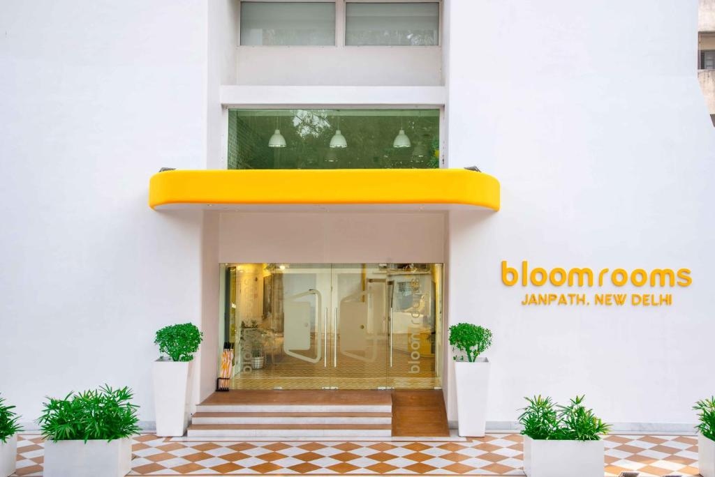 Bloomrooms @Janpath Lobby 