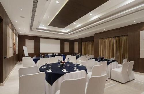 Inde Hotel Signature Tower, Gurgaon Banquet Hall