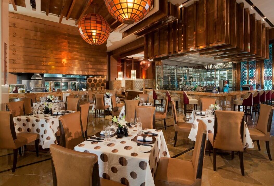 Crowne Plaza New Delhi Okhla Restaurant