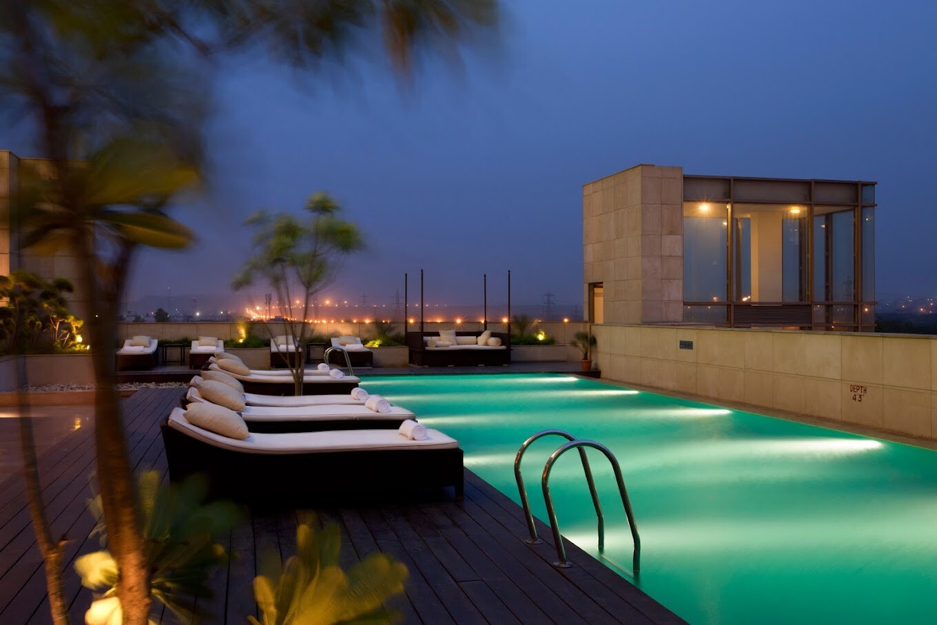 Crowne Plaza New Delhi Okhla Swimming Pool