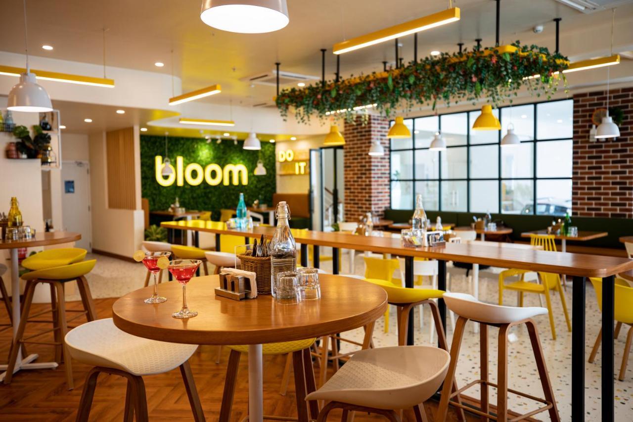 Bloom Hub - ORR Marathahalli Restaurant 