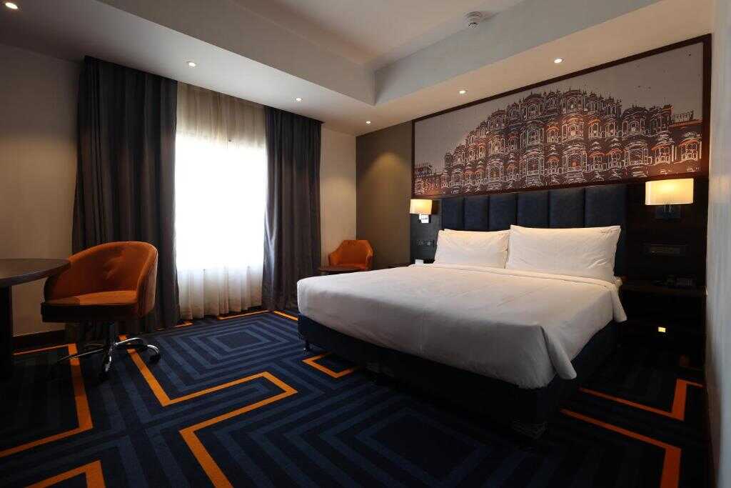 Holiday inn Express Jaipur 