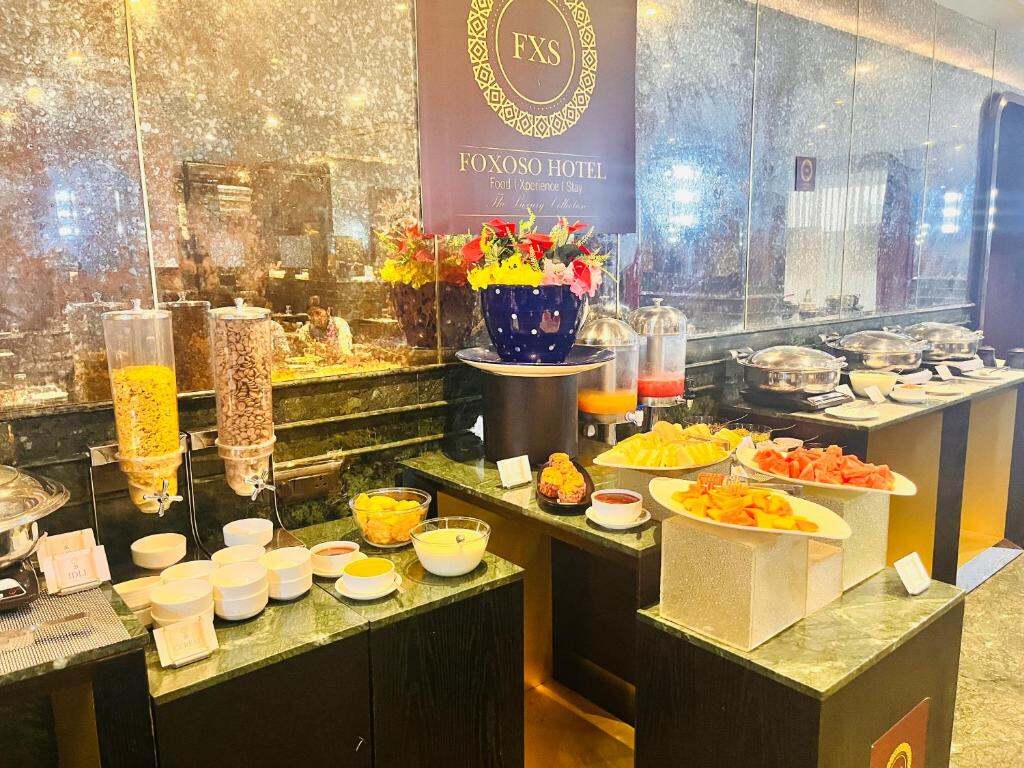 Foxoso Hotel, Delhi Airport - T3 Food