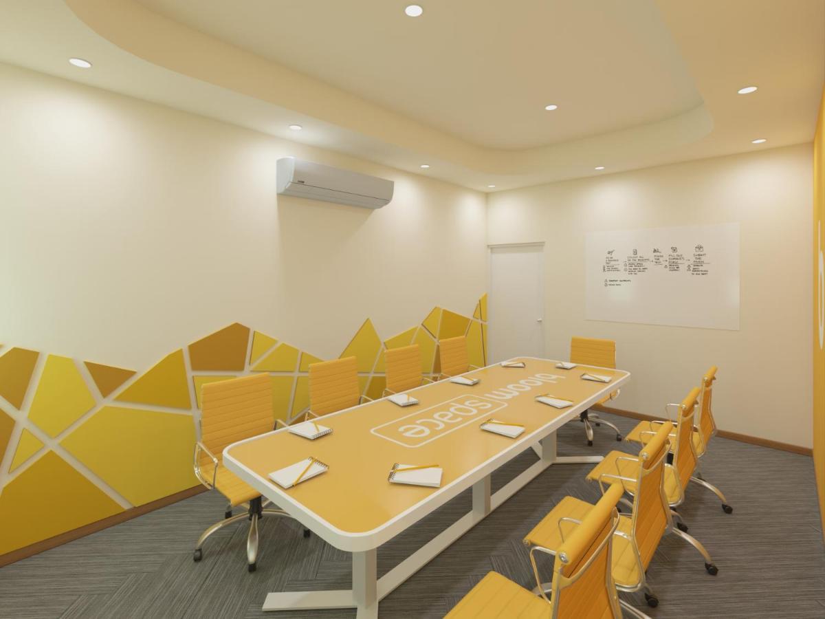 Bloom Hotel - DLF Cyber City Conference Room