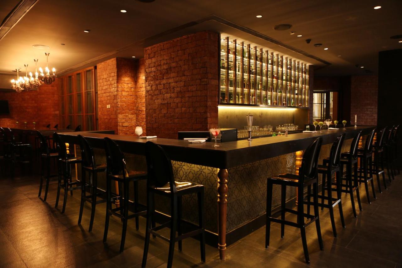 Pride Plaza HOurly Hotels 