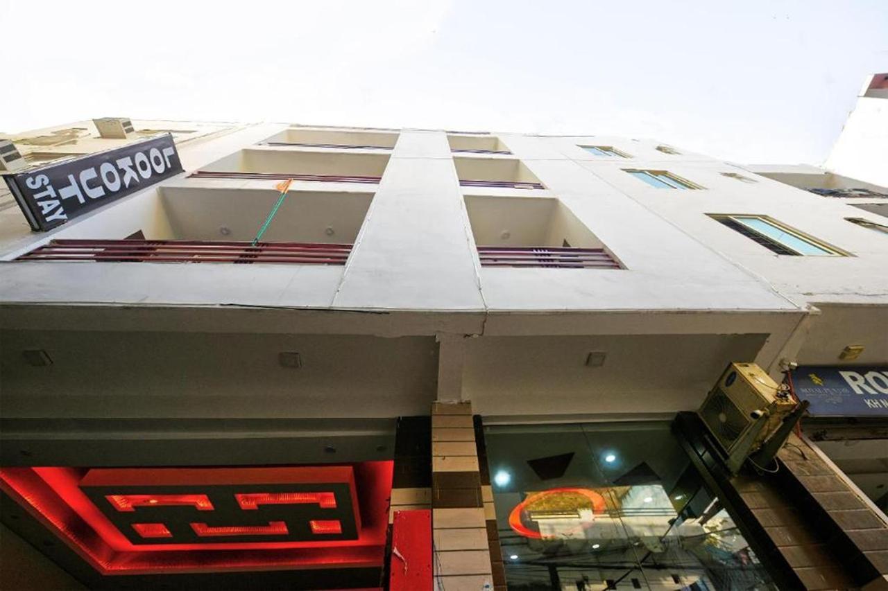 Hotel Lookout Stay Delhi IGI Airport Facade