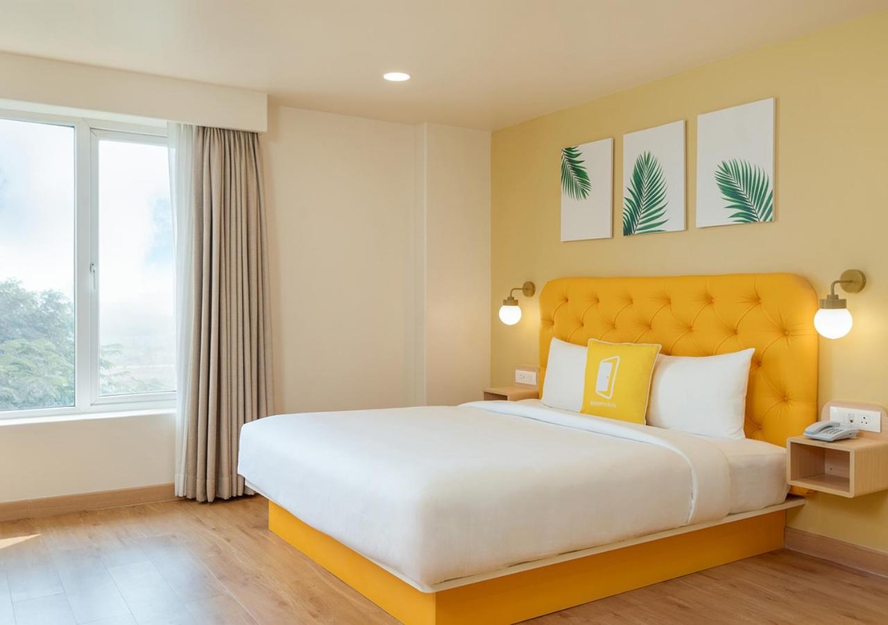 Bloom Hotel SG Highway Bedroom