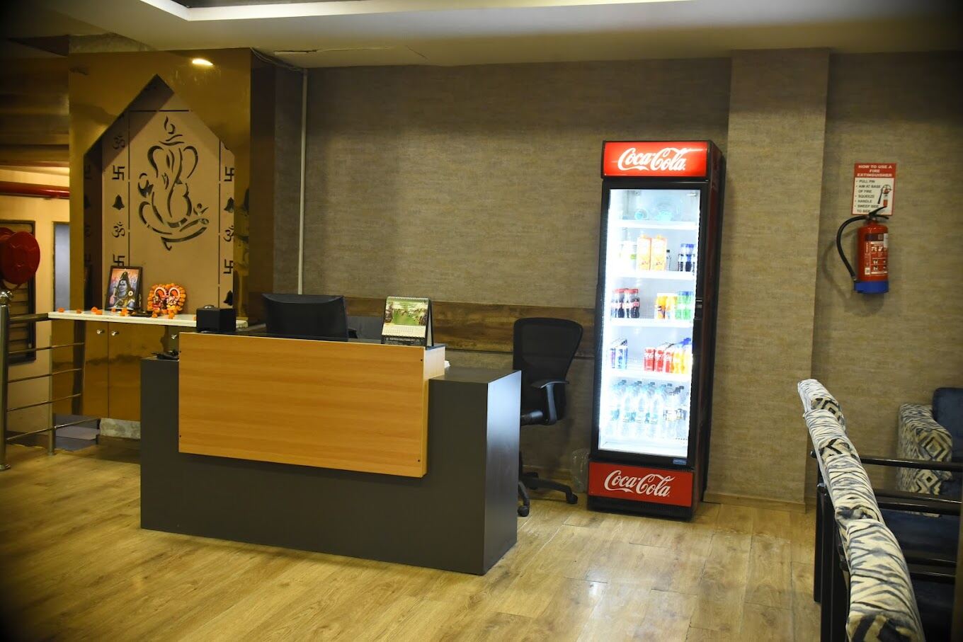 Chhavi Hotels Reception