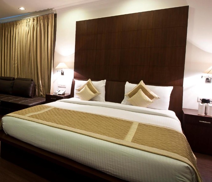 Hotel Divine Paradise Bedroom