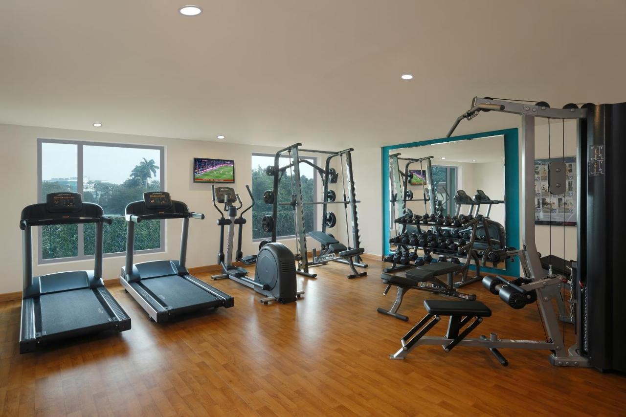 Holiday Inn Express Kolkata Airport Gym