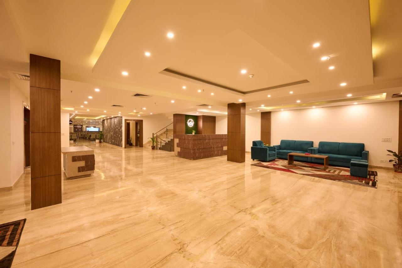 Renest Hotel, Jaipur Lobby